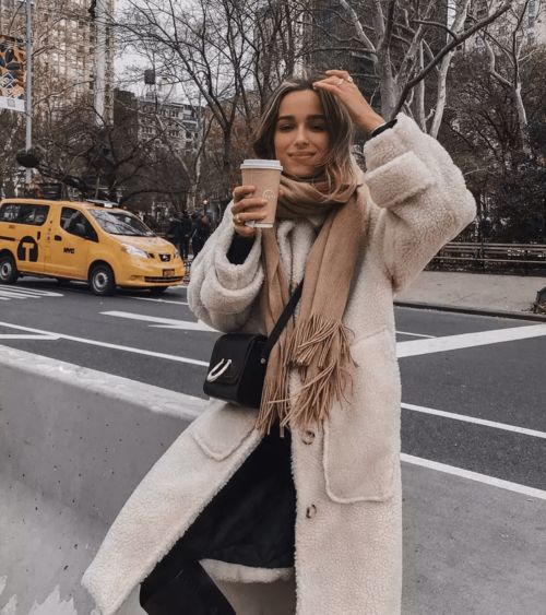 圍巾不止保暖，更勝穿搭神器 一巾多系，時(shí)髦翻倍